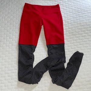 Alo Yoga Goddess Ribbed Legging